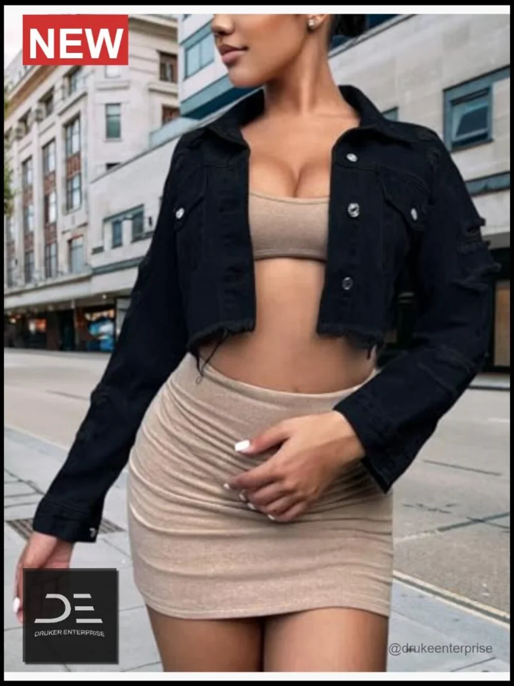 N/A women cropped